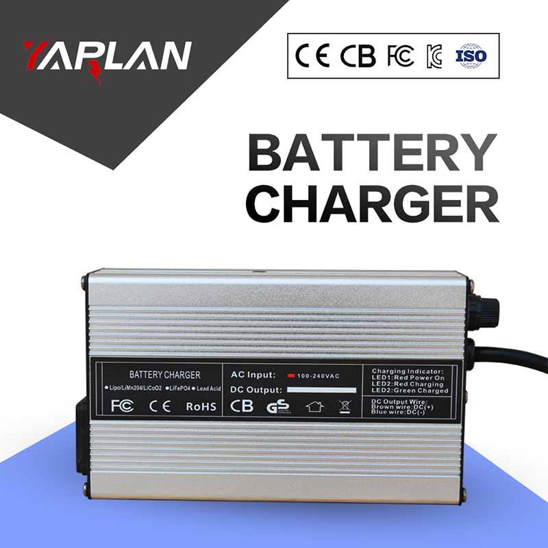 Electric Scooter Charger - 24 فولت 8A شاحن بطارية الرصاص